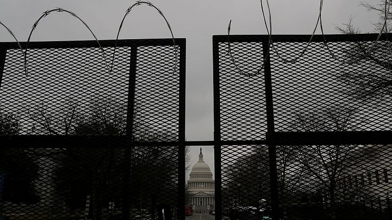 Día 4 del 'impeachment': la defensa de Trump califica el juicio de "acto de venganza política"
