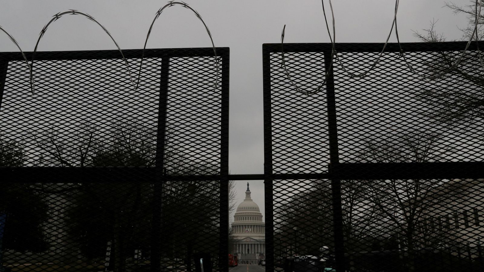 El Senado vuelve a reunirse para votar la absolución o la condena a Trump - Informativo 24h | Ver