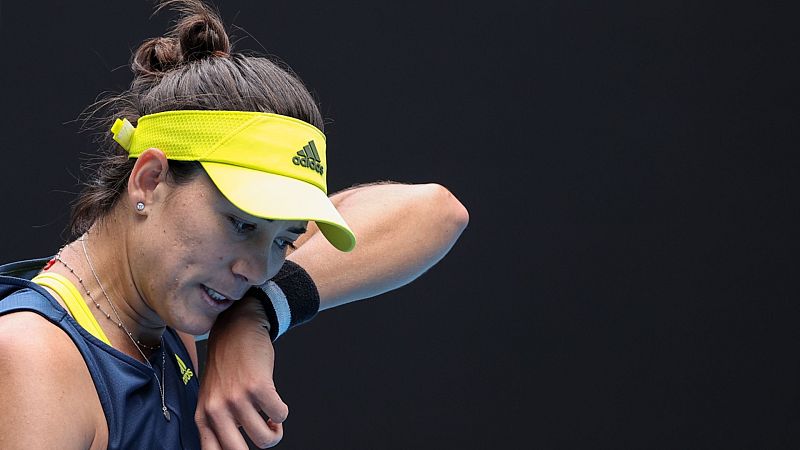 Muguruza cae ante Osaka en octavos de final del Abierto de Australia tras una brillante lucha a tres sets