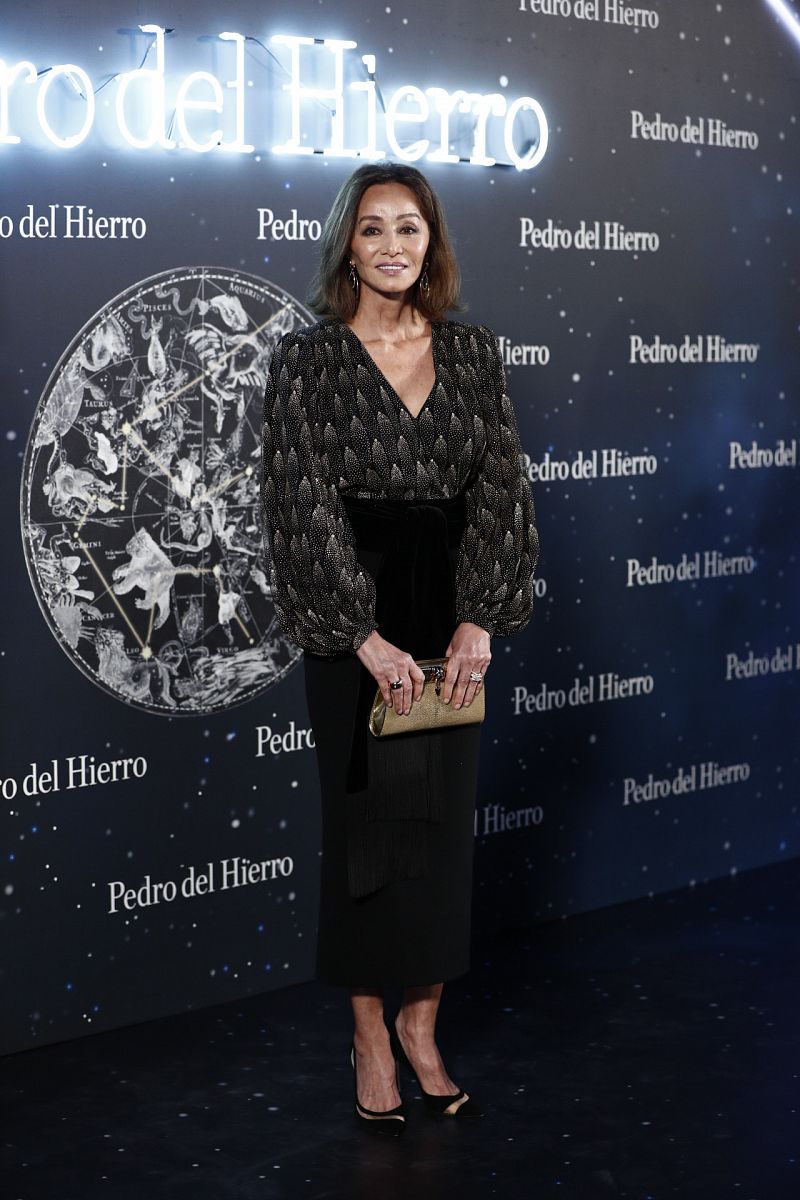 Isabel Preysler recibe las felicitaciones de sus hijos, ¿quién ha tardado más?