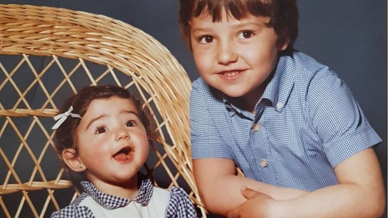 Se llaman Paula y Luisma, pero ¿les reconoces en esta fotografía?