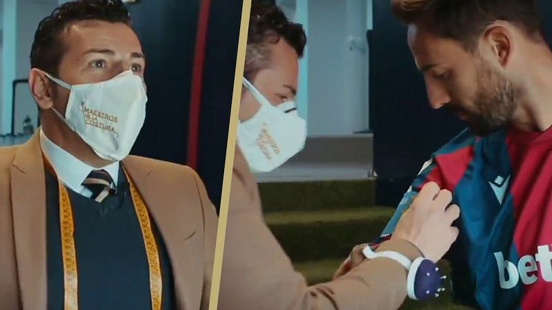 Javier Cortés, aprendiz de 'Maestros de la costura', instala el taller en el campo del Levante UD