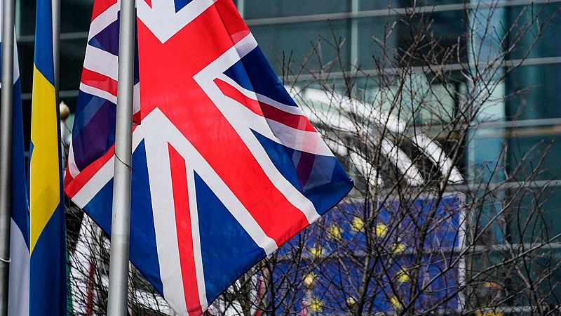 Reino Unido acepta aplazar la ratificación europea del acuerdo del Brexit