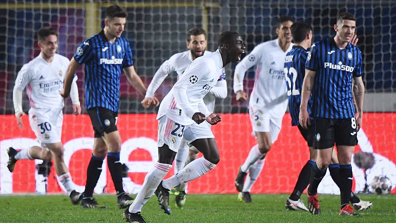 Mendy ilumina a un Madrid nublado en Bérgamo