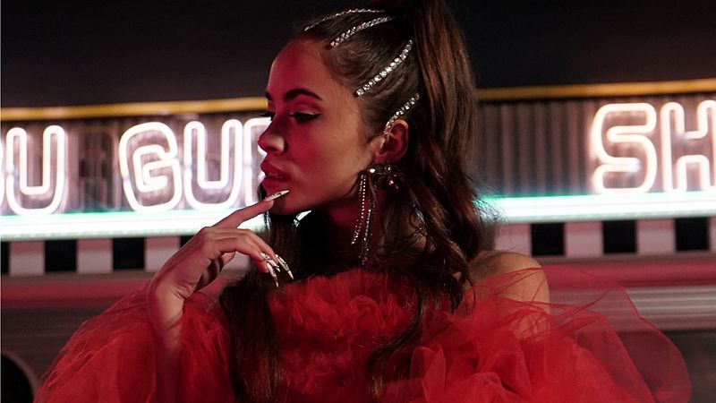 Sara Gálvez lanza "Lo compro yo", su primer single: "En mis letras intento plasmar a una mujer independiente y empoderada"
