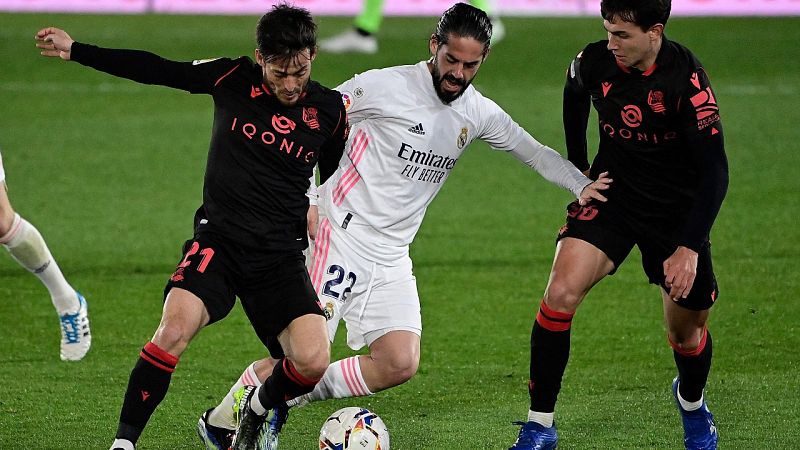El Madrid se deja dos puntos ante la Real a las puertas del derbi