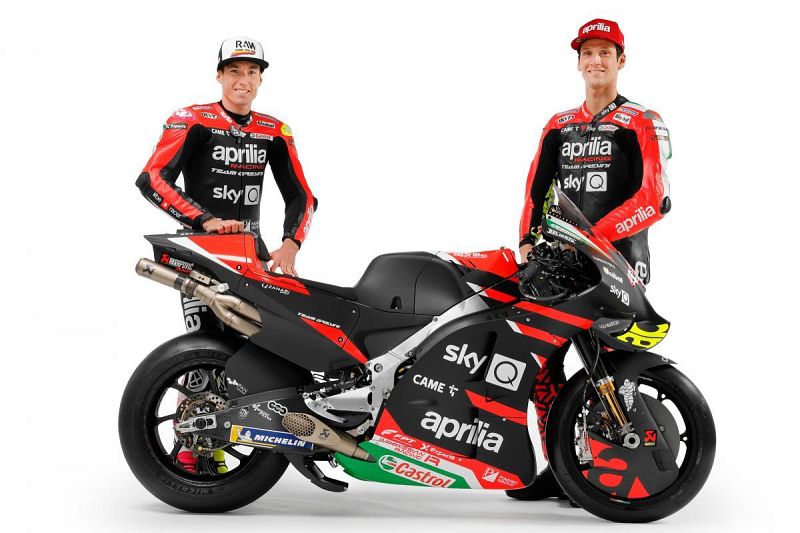 Aprilia presenta la RS-GP con Aleix Espargaró y Lorenzo Savadori