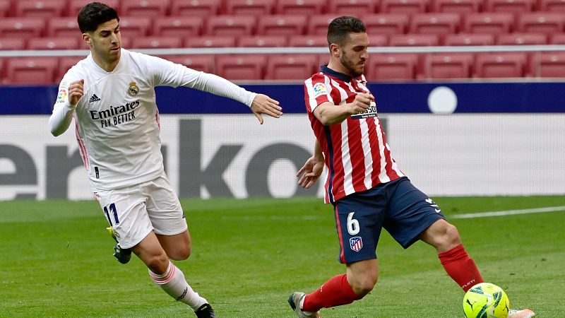 Atlético y Real Madrid empatan y dejan la Liga abierta