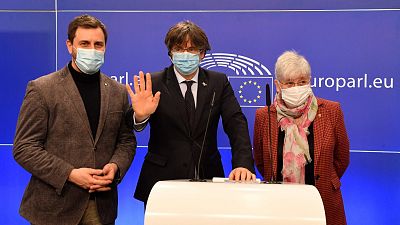 Puigdemont recurrir la decisin de la Eurocmara de retirarle la inmunidad: "Es una persecucin poltica"