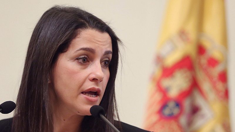 El PP acusa a Arrimadas de "romper su palabra" y "pactar" con Iglesias en Murcia