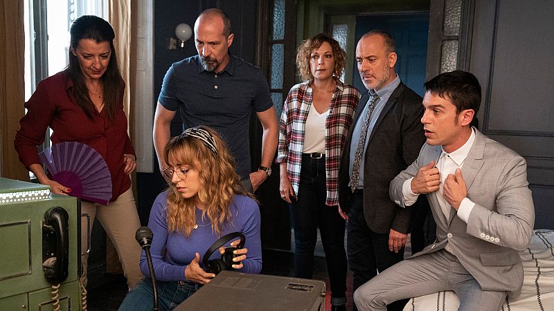 Mejores momentos del capítulo 40 de 'Estoy vivo': Un apagón mundial desconecta La Tierra con la Pasarela