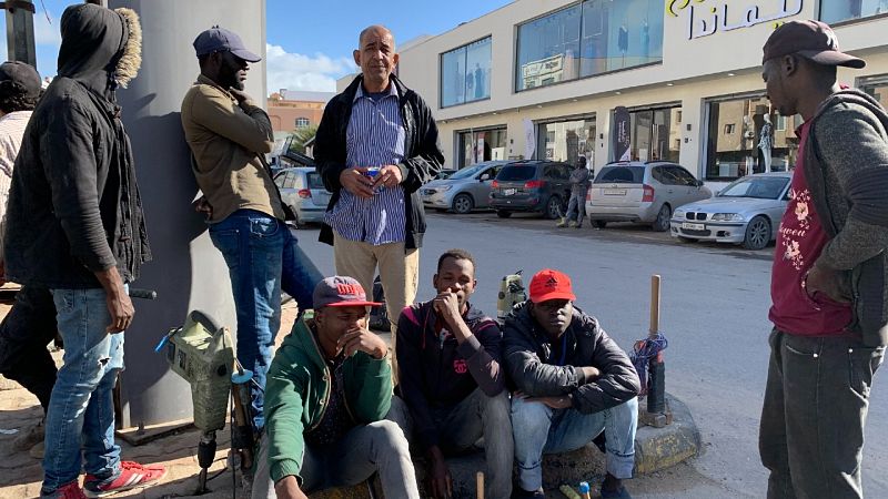 El abismo libio: migrantes y refugiados atrapados en el caos a las puertas de unas elecciones