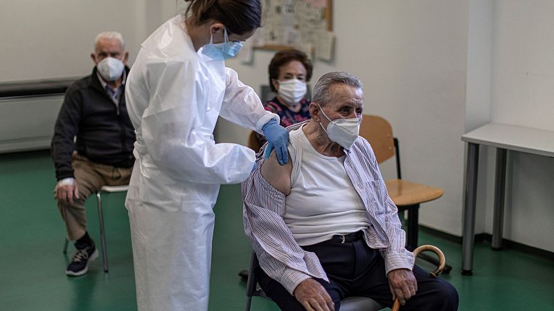 COVID-19 en España, hoy | 16 de marzo: Sanidad notifica 4.962 contagios y 141 muertes