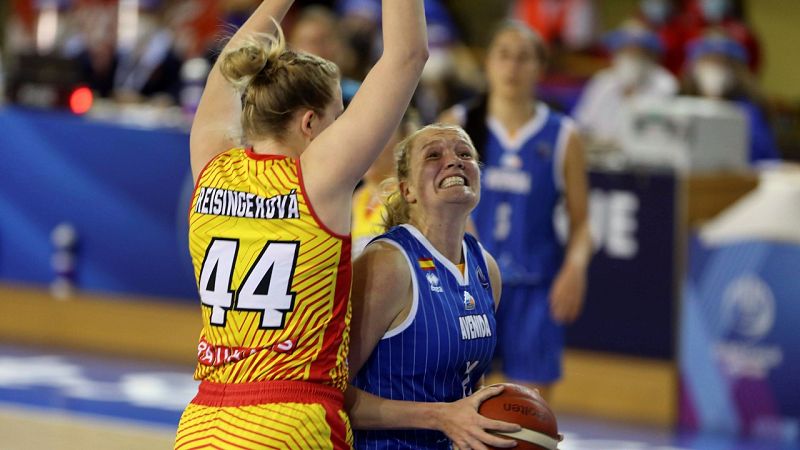 Perfumerías Avenida golpea primero y se acerca a la Final Four