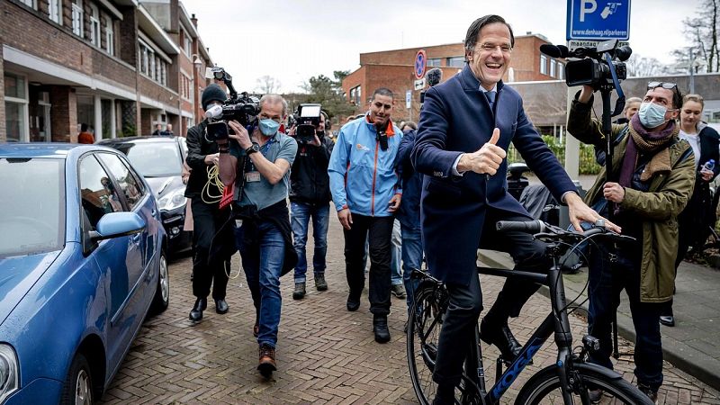 Los liberales de Rutte ganan las elecciones pero sin mayoría suficiente en los Países Bajos