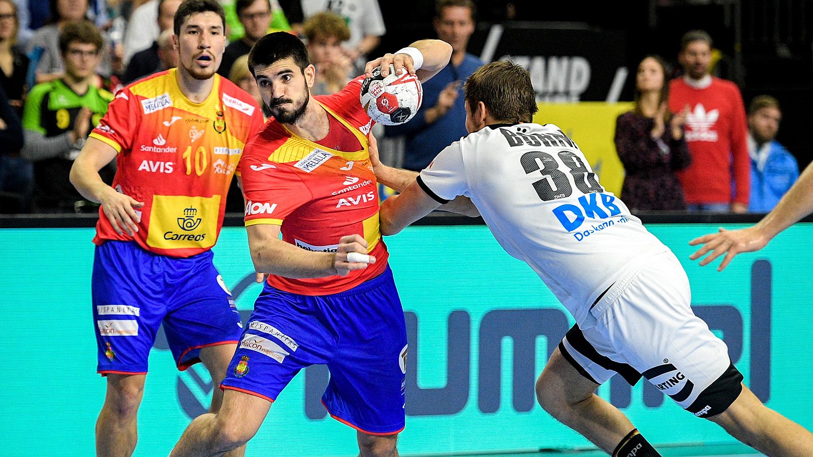 Gurbindo ficha por el Vardar: "Es un desafío nuevo"