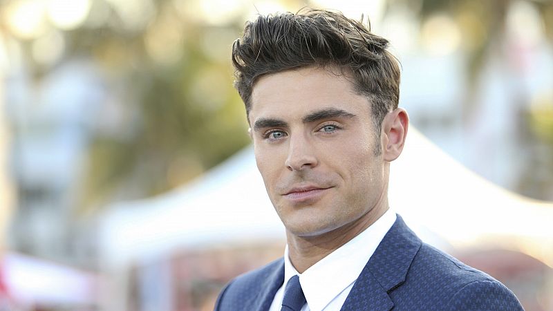 Zac Efron derrite las redes con este beso tan tierno