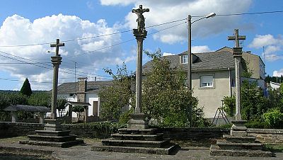 Reportaxe sobre o roteiro dos cruceiros promovido polo Consello da Cultura Galega