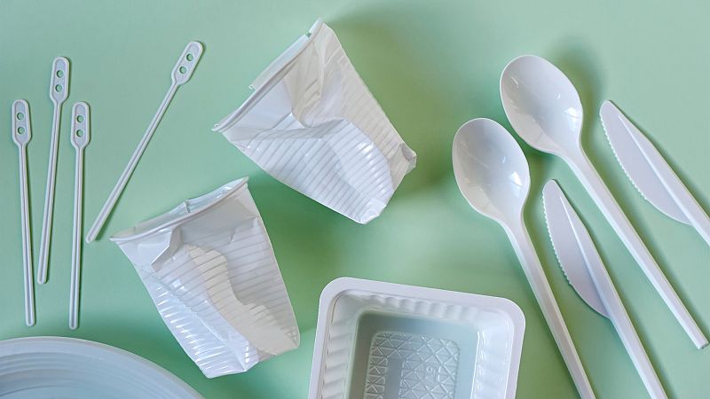 Baleares estrena la ley que prohíbe los plásticos desechables