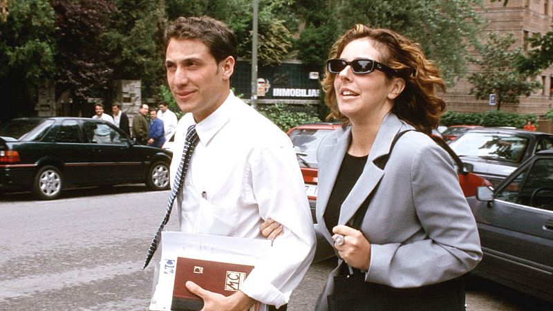 Rocío Carrasco recuerda la multa y arresto de Antonio David: "Le defendía y me partía la cara con él"