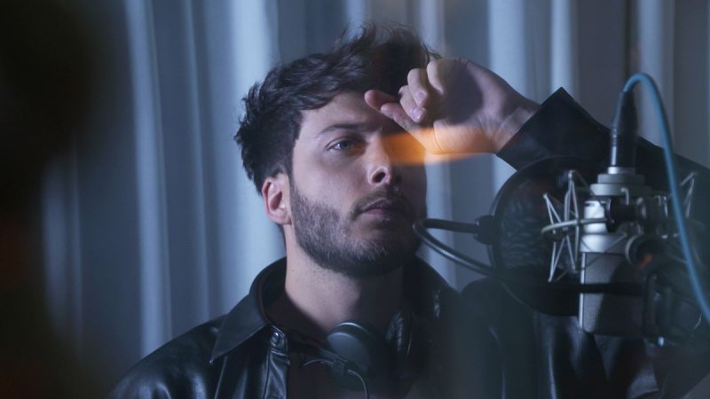 Blas Cantó graba "Voy a quedarme" en inglés: "I'll stay"