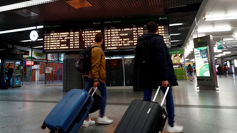 Bruselas pide a España "coherencia" en las restricciones a viajes que aplica dentro y fuera de su frontera