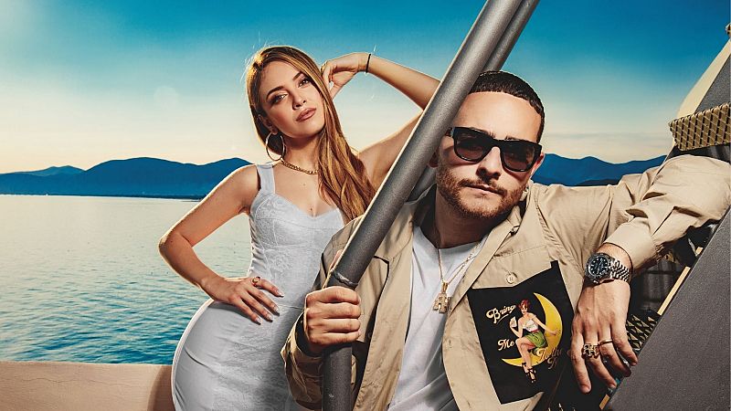 Ana Mena y Rocco Hunt vuelven a petarlo con "A un paso de la luna Remix"