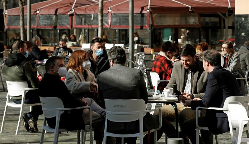 Sanidad y las comunidades no endurecerán las medidas restrictivas previstas para Semana Santa