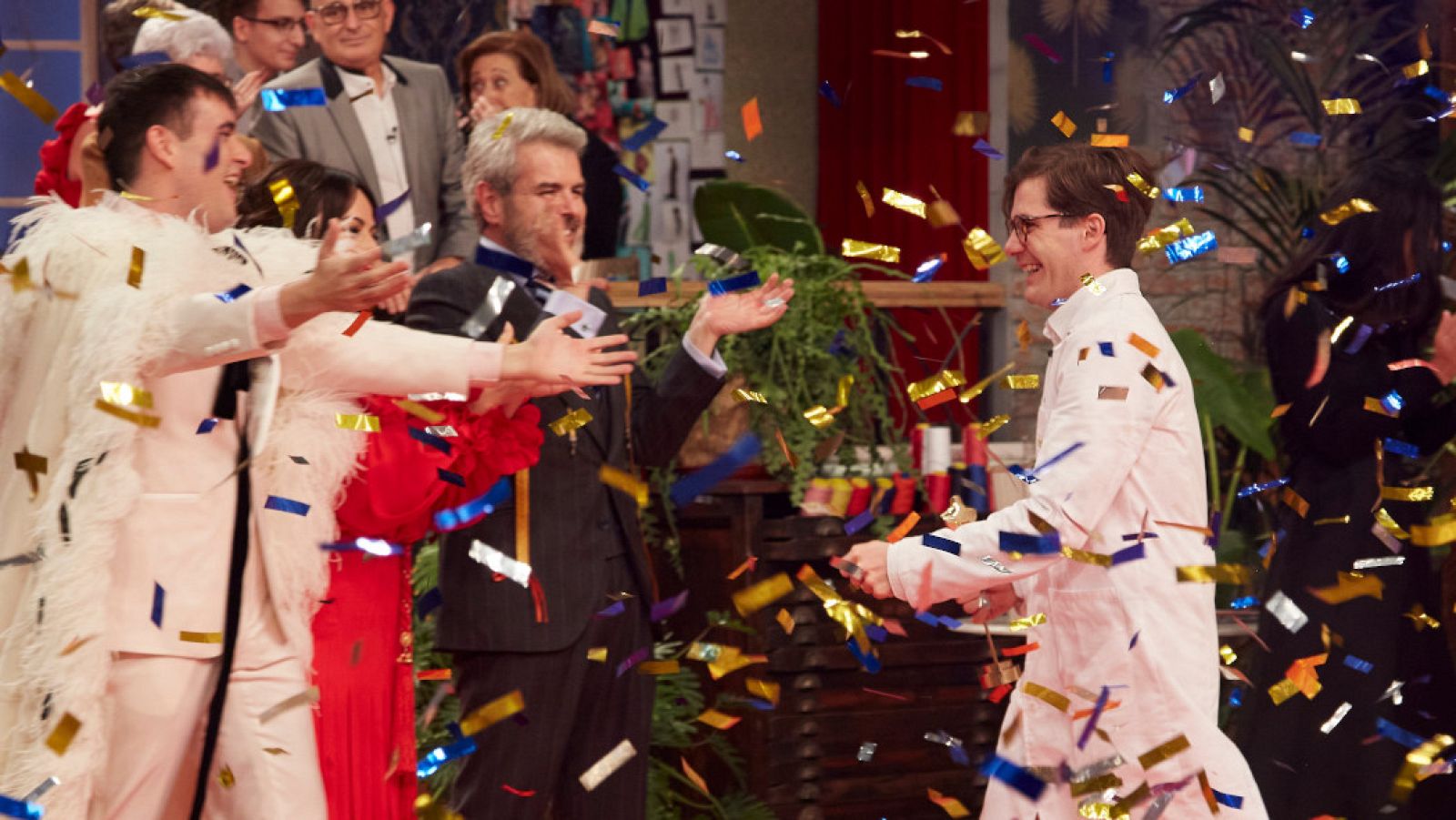 Ancor gana el maniquí de oro