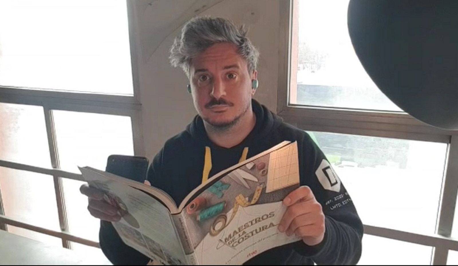 Los aprendices de anteriores ediciones de Maestros de la Costura eligen a su favorito