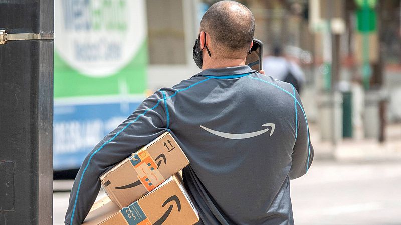 Amazon reconoce que sus conductores orinan en botellas debido al tráfico o a problemas para encontrar baños