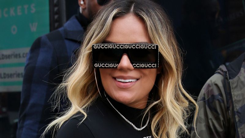Karol G planta cara a los comentarios contra su cuerpo: "¿En serio tener celulitis es algo de otro planeta?"