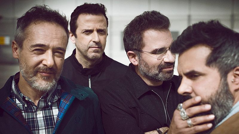 Descubre en directo el nuevo álbum de Love of Lesbian en un especial de Radio 3.