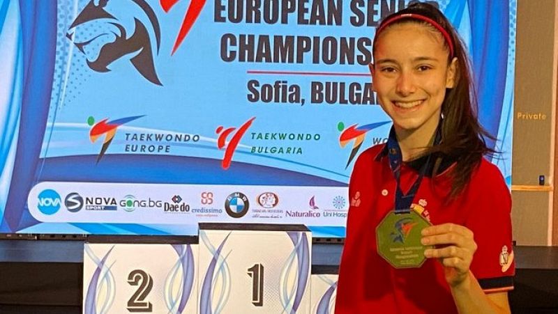 Adriana Cerezo, campeona de Europa de taekwondo con 17 años