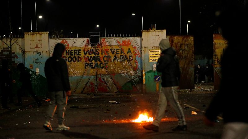 Aumentan los disturbios en Irlanda del Norte motivados por el 'Brexit' y la pandemia