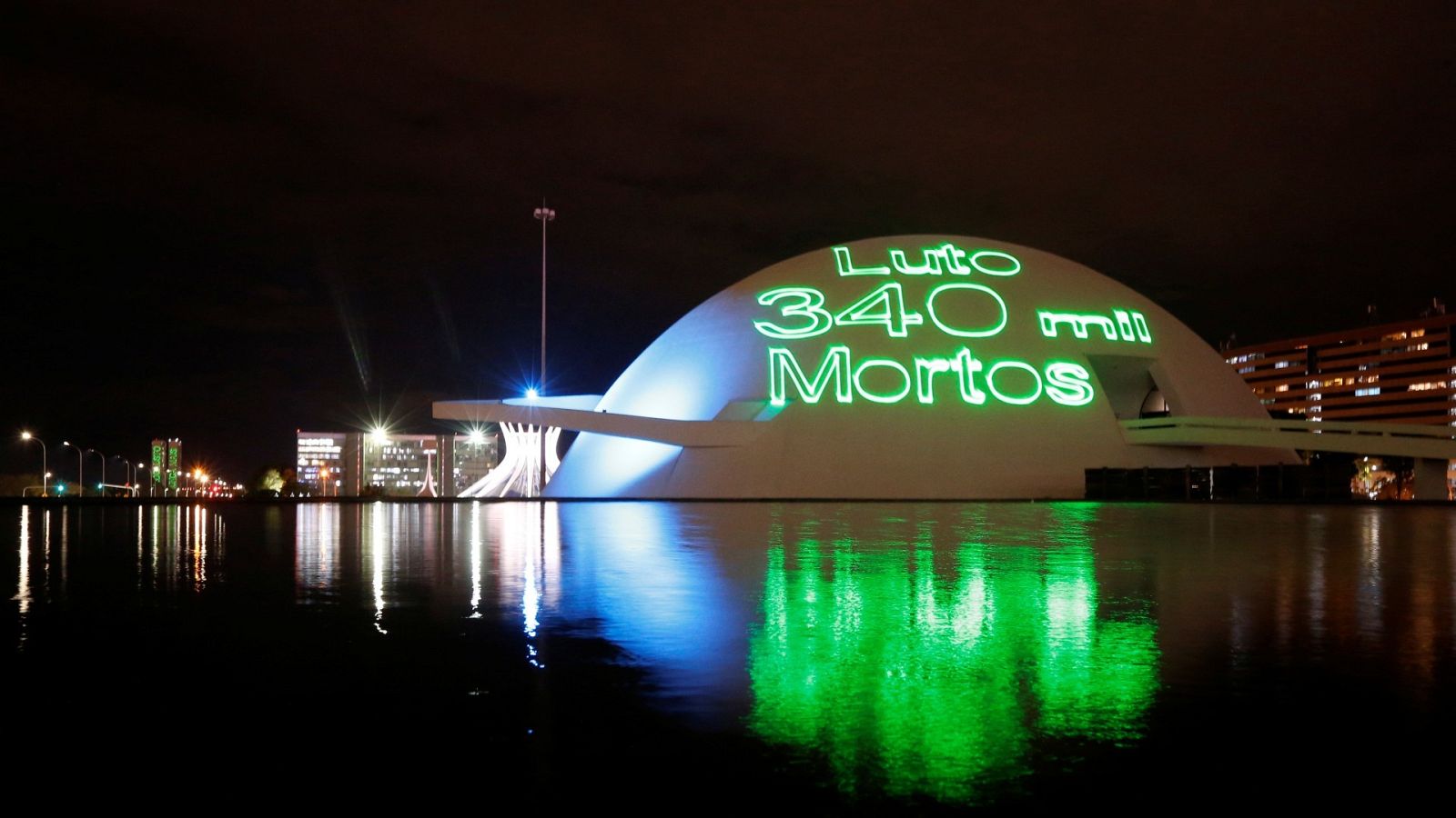 Brasil rebasa los 4.200 muertos diarios y vuelve a encadenar un nuevo máximo de fallecidos por coronavirus