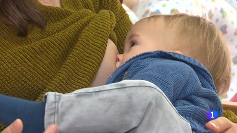 La llet materna de les mares vacunades immunitzaria als seus nadons