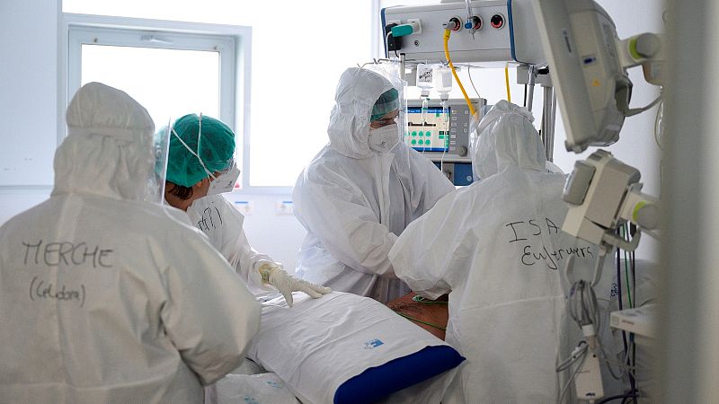 Diario de un enfermo con coronavirus: una hija cuenta el día a día de su padre ingresado en la UCI durante 60 días