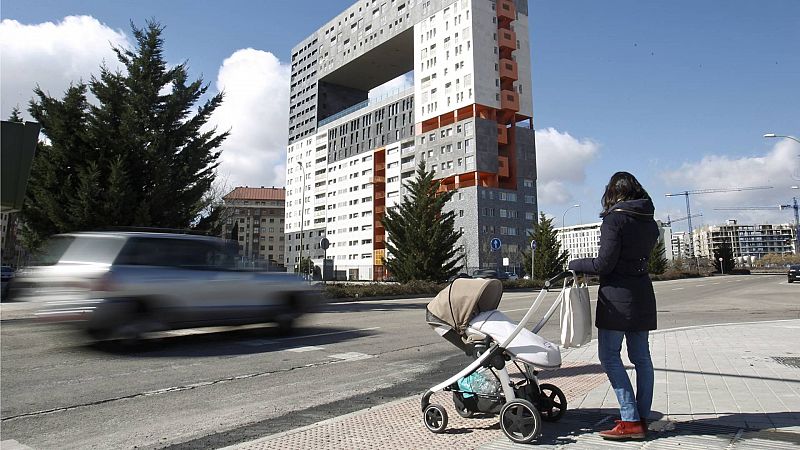 Barrios residenciales y ciudades dormitorio: los feudos 'naranjas' en Madrid que pueden dejar de serlo