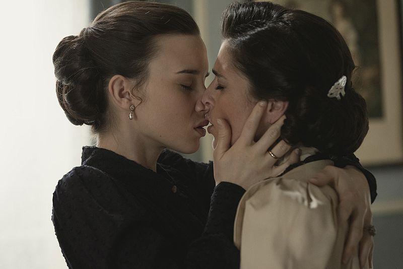 9 historias de amor inolvidables que marcaron  'Acacias 38'