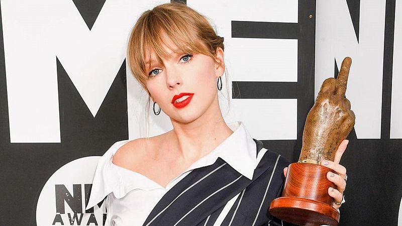 Taylor Swift ya supera el récord de listas marcado por The Beatles
