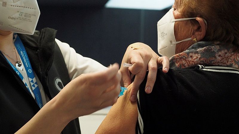 El Tribunal Constitucional suspende el artículo de la ley gallega que prevé la vacunación obligatoria