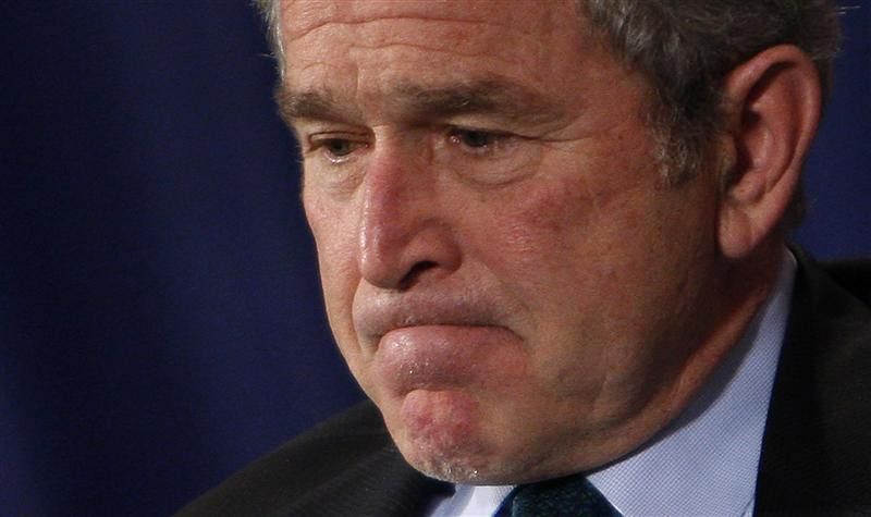 Bush advierte sobre las consecuencias de un "colapso incontrolado" del sector del automóvil