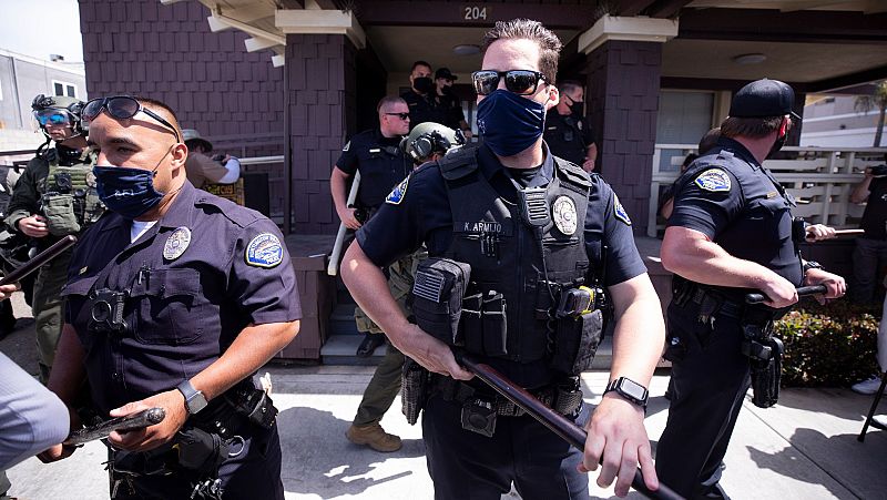 EE.UU. investigará la legalidad de las prácticas de la Policía de Minneapolis, tras el veredicto por la muerte de Floyd