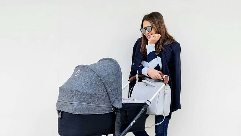 Paula Echevarría da el primer paseo con Miguel Jr., estrena carrito y está así de ideal