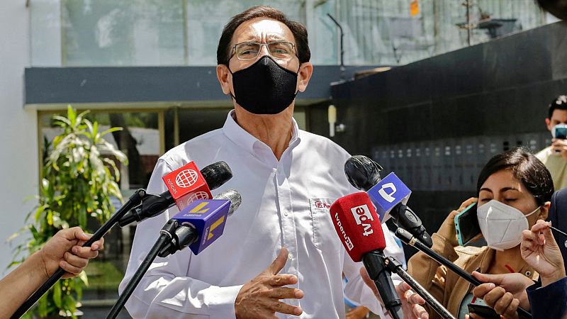 El expresidente peruano Martín Vizcarra, positivo por COVID tras vacunarse en secreto en el escándalo del "Vacunagate"