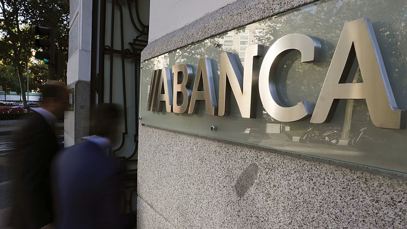 Abanca se fusiona con Bankoa, que mantendrá su marca en el País Vasco