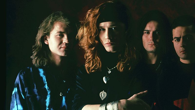 Antonio Cardiel: "Héroes del Silencio han perdurado por su obra y su actitud en el escenario"