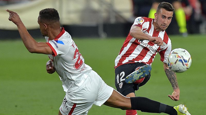 El Athletic quiebra las opciones del Sevilla a ganar la liga