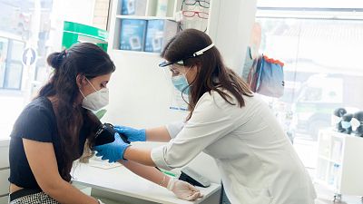 Las mañanas de RNE con Íñigo Alfonso - La medicina intenta vencer el desánimo que provoca la COVID persistente: "la ilusión se me ha acabado" - Escuchar ahora